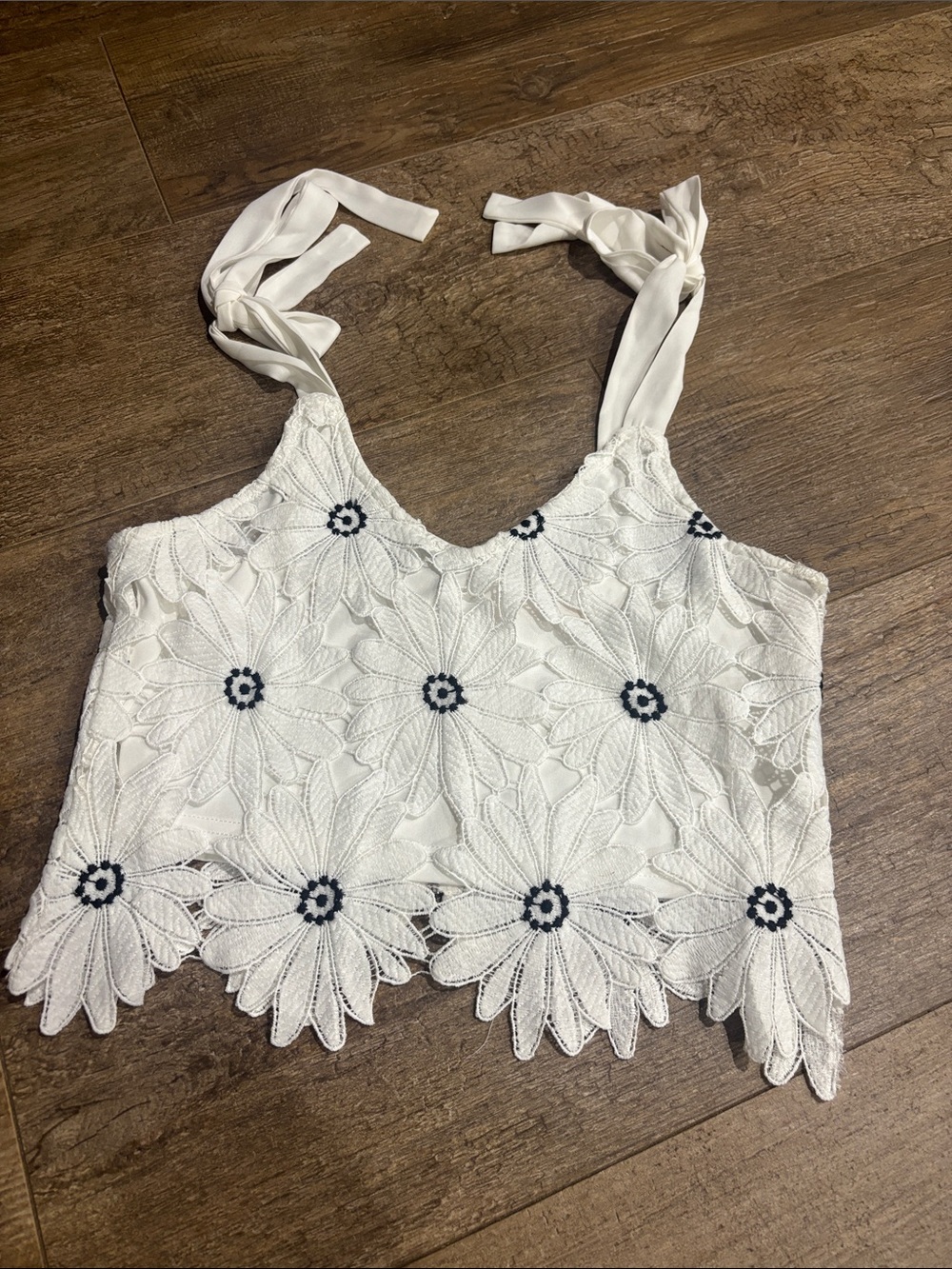 miami White Floral Eyelet Tie-Strap Camisole with Navy Centers